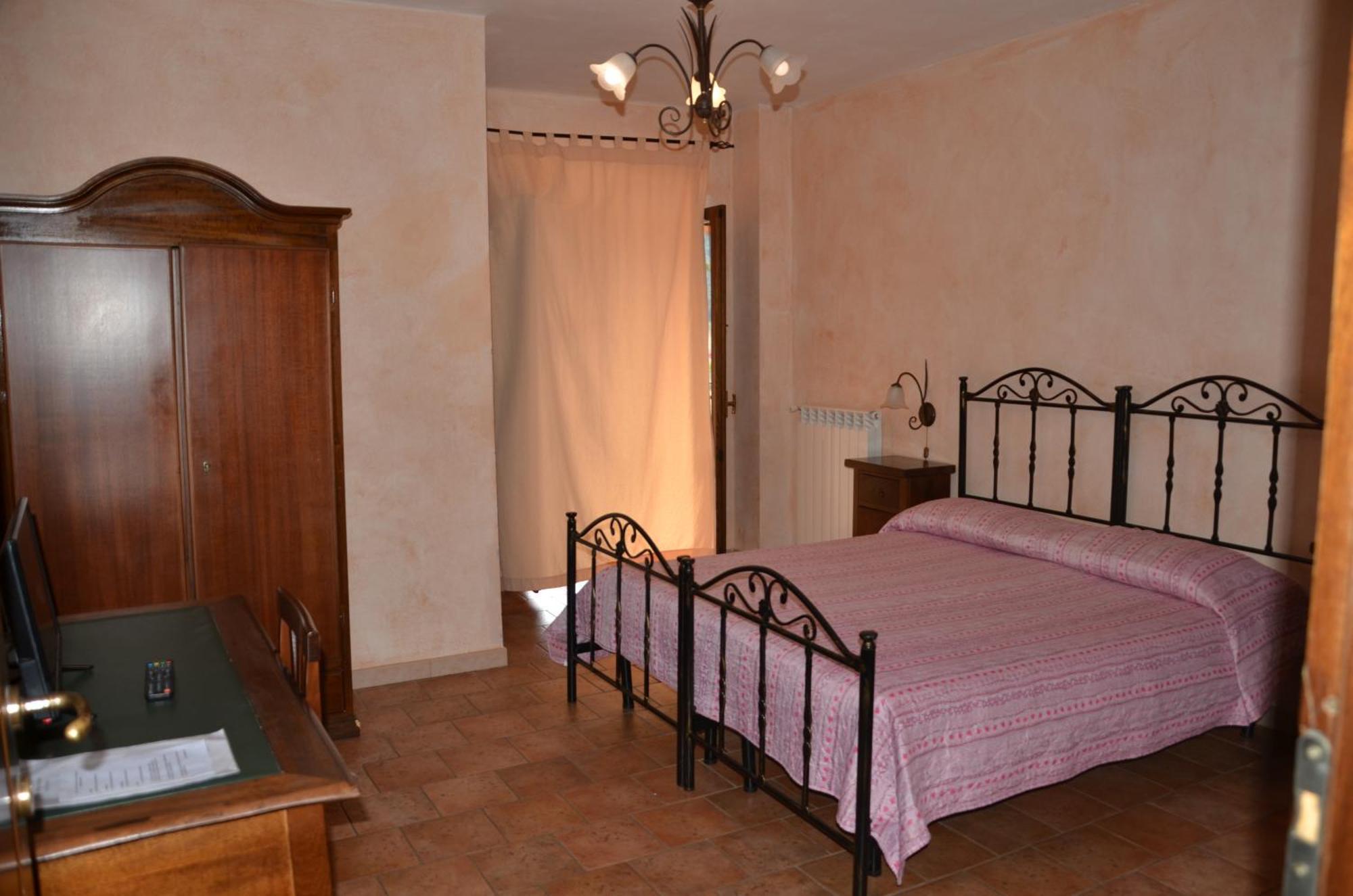 Agriturismo Masseria Castiglione Gallicchio Екстериор снимка