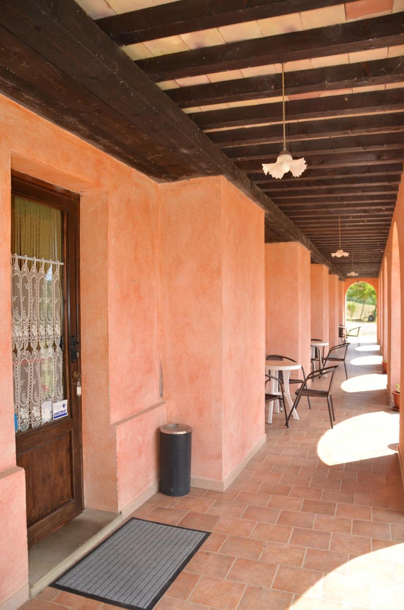 Agriturismo Masseria Castiglione Gallicchio Екстериор снимка